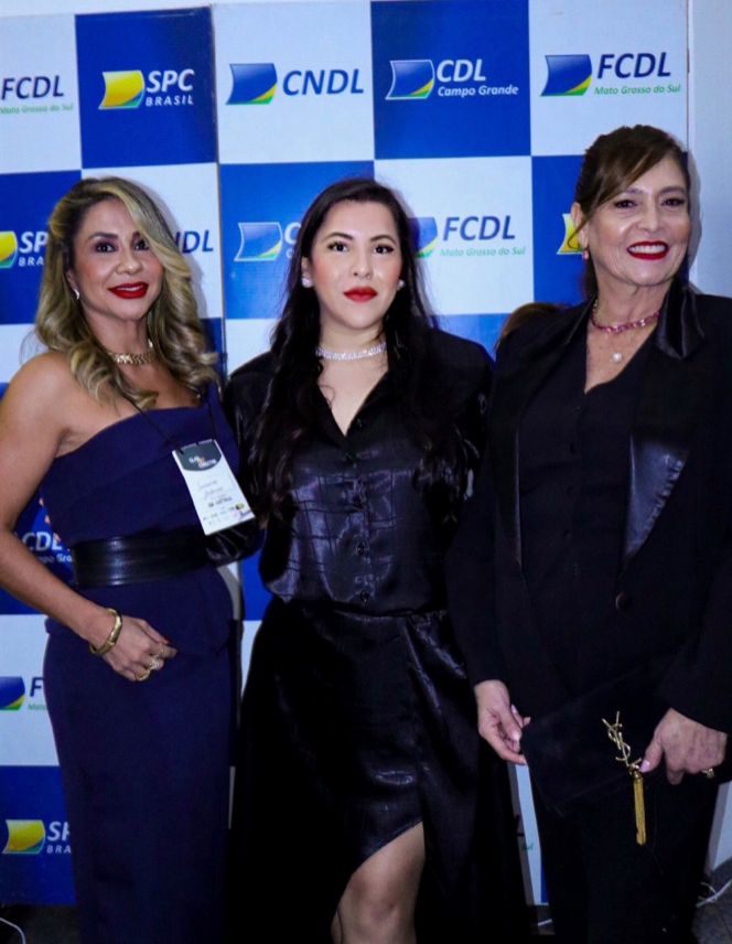 Trio de confreiras no Elas Conectam